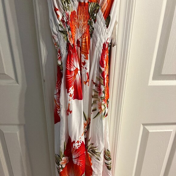 Paradise Tropical Halter Midi Dress – NWT 🌺 - Picture 2 of 6